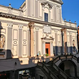 San Gaetano Bed Napels